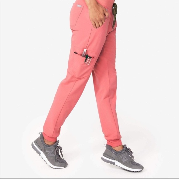 FIGS Neon Pink Casma Top and Zamora Jogger Scrubs XL/XXLT - Picture 2 of 16